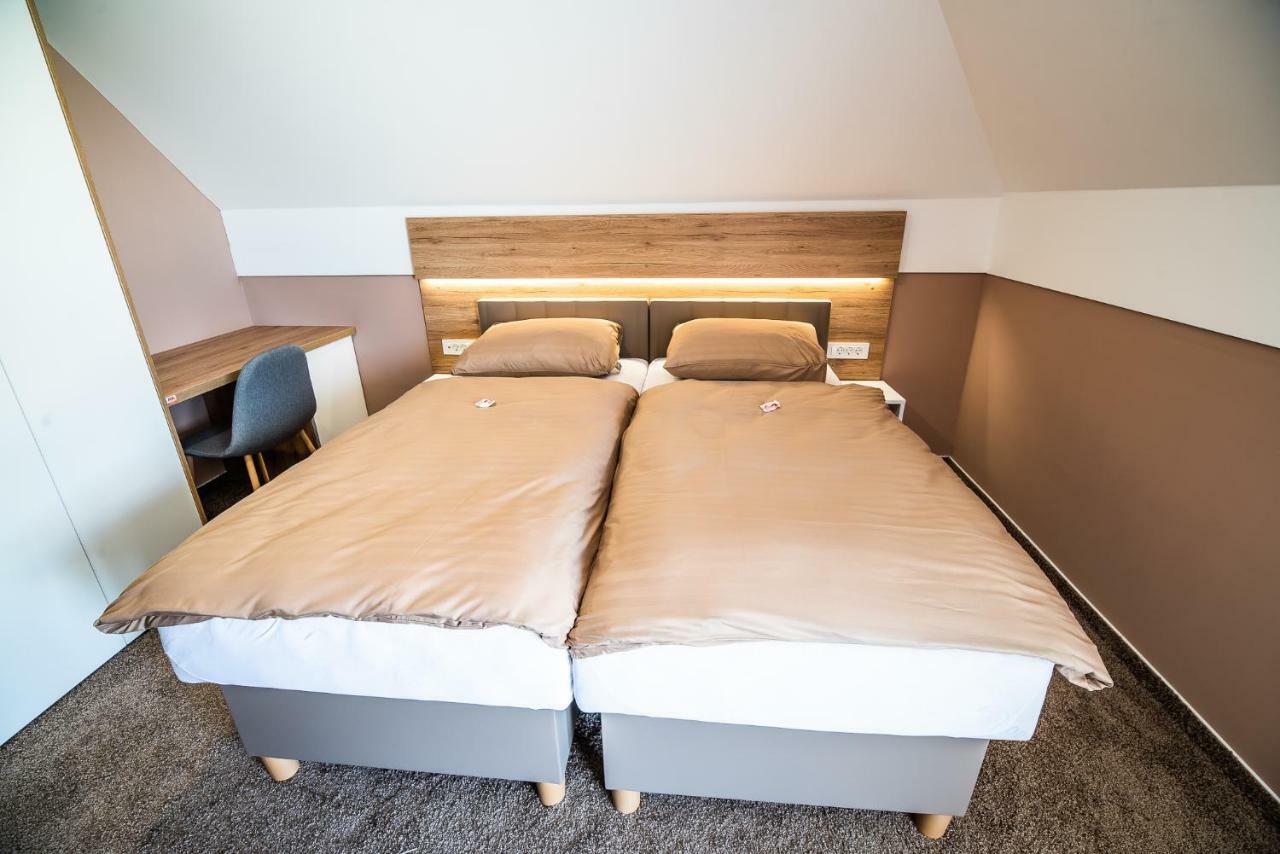 Guesthouse Mars Ig Zewnętrze zdjęcie