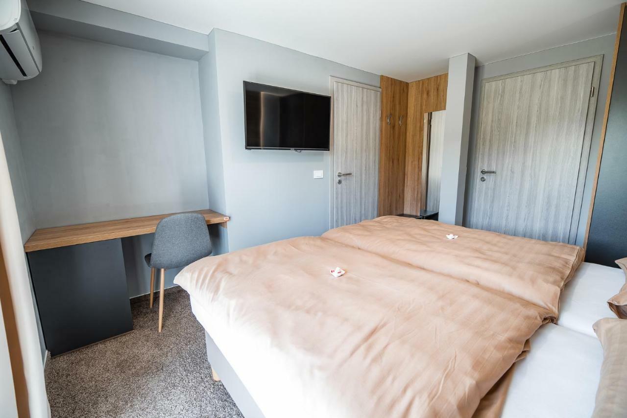 Guesthouse Mars Ig Zewnętrze zdjęcie
