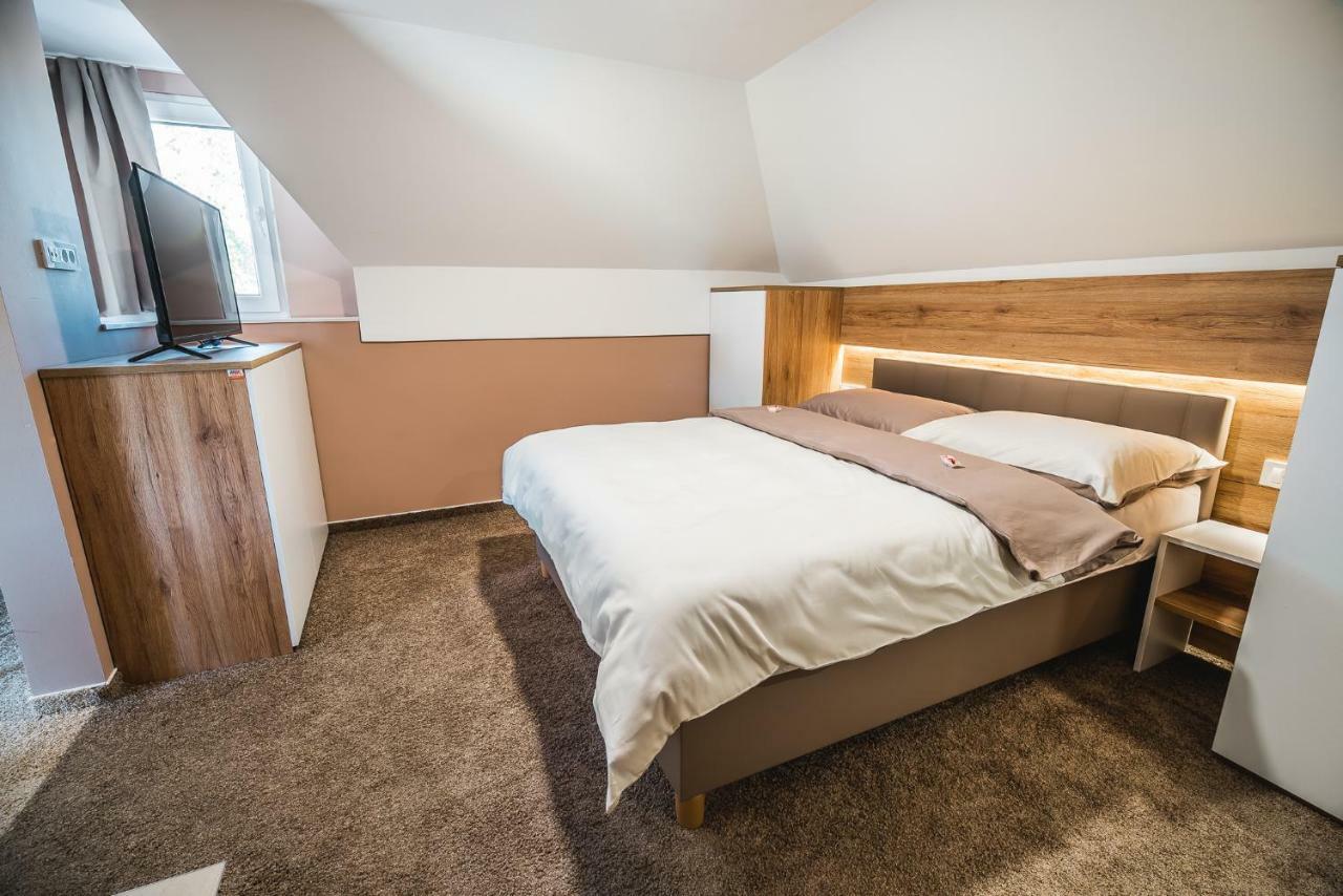 Guesthouse Mars Ig Zewnętrze zdjęcie